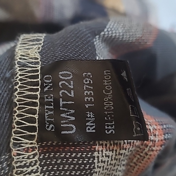 POL Peace Sign Patched Button Down Oversized Long Shirt. Sz M. NWOT - Picture 7 of 9